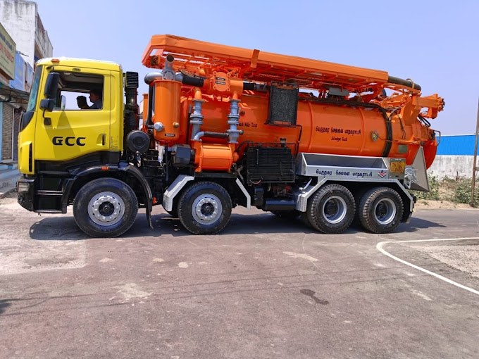 Super sucker sewer cleaning vehicle after service